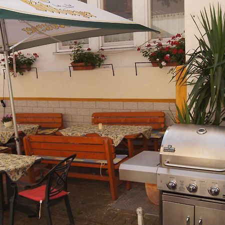 Hotel-Restaurant Ehses زلتنغن راختخ المظهر الخارجي الصورة