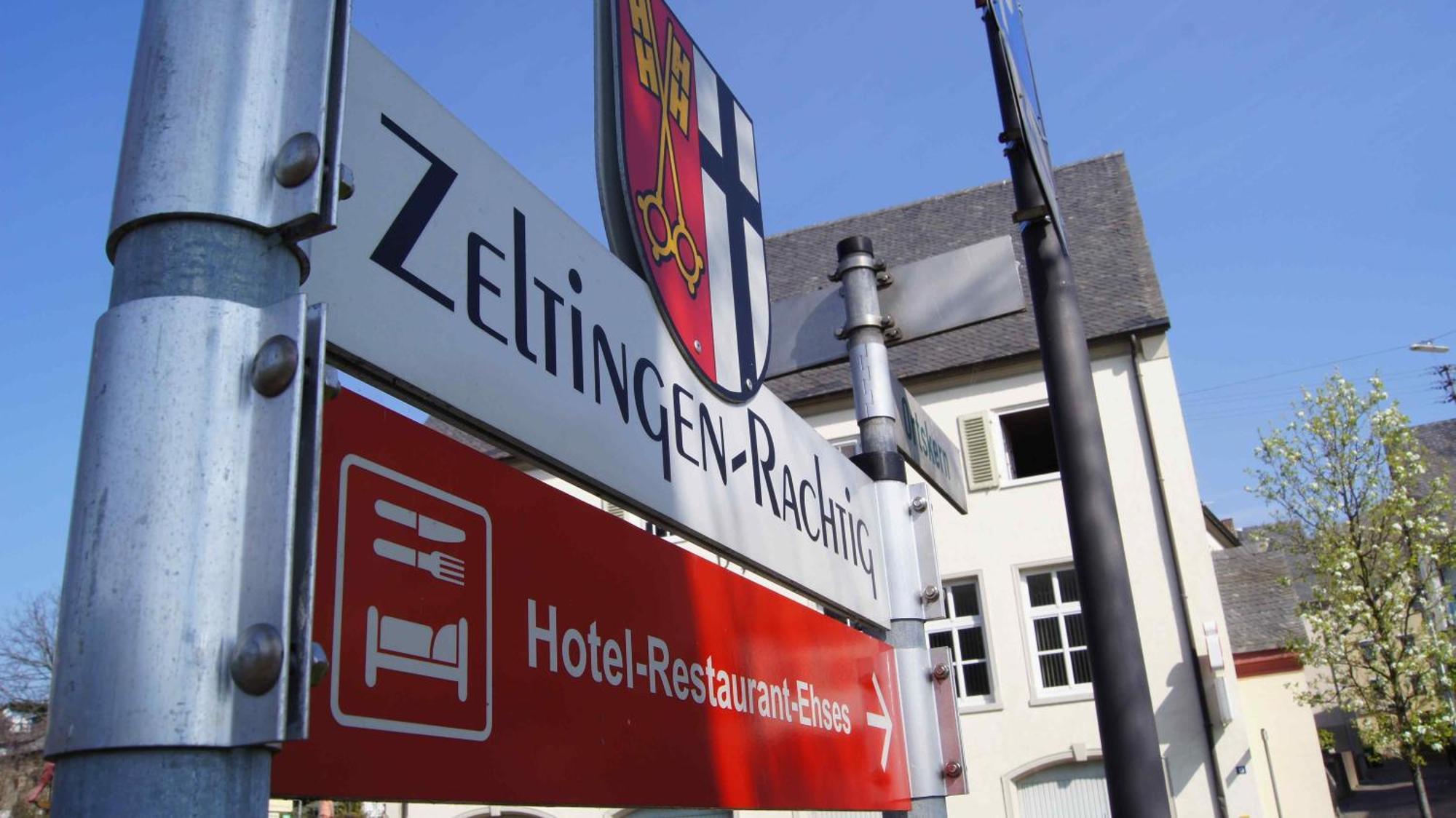 Hotel-Restaurant Ehses زلتنغن راختخ المظهر الخارجي الصورة